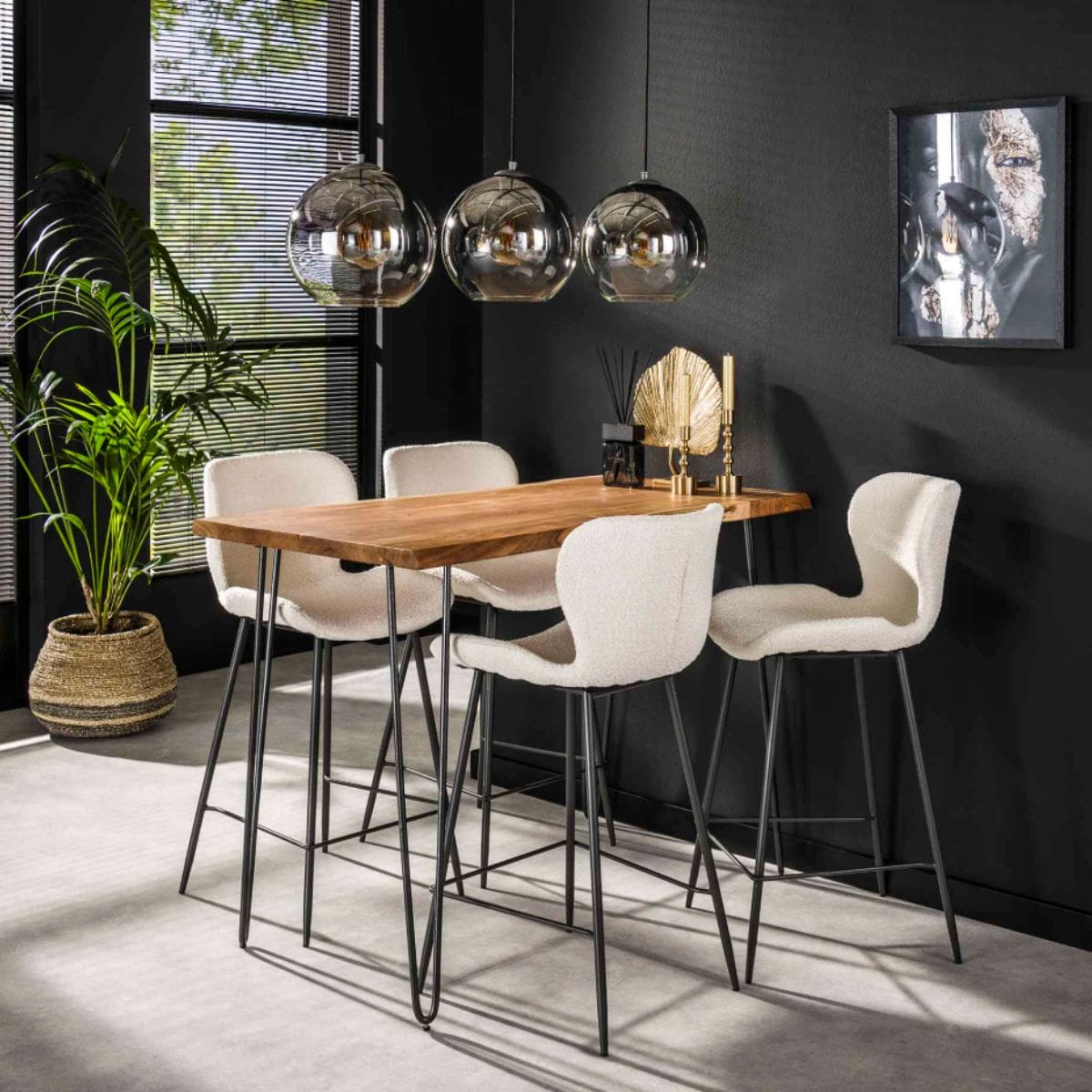 Stehtisch aus Akazienholz mit Metallgestell – Bartisch 130 x 70 cm für Küche oder Essbereich, natürlich geformte Tischplatte 2