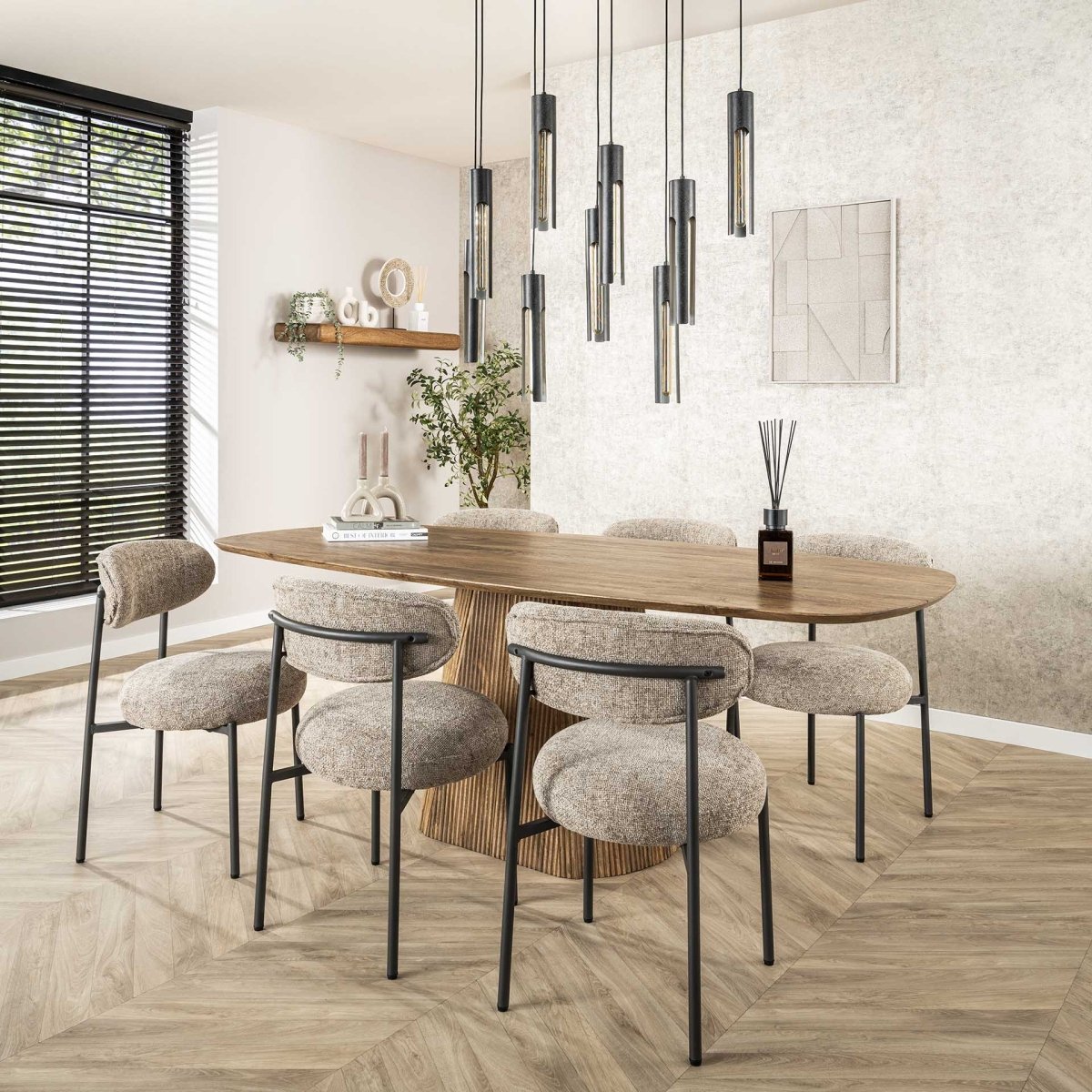 Esstisch 215 x 105 cm aus Mangoholz mit Wellenmuster – für 6–8 Personen, sandfarbene matte Oberfläche 1