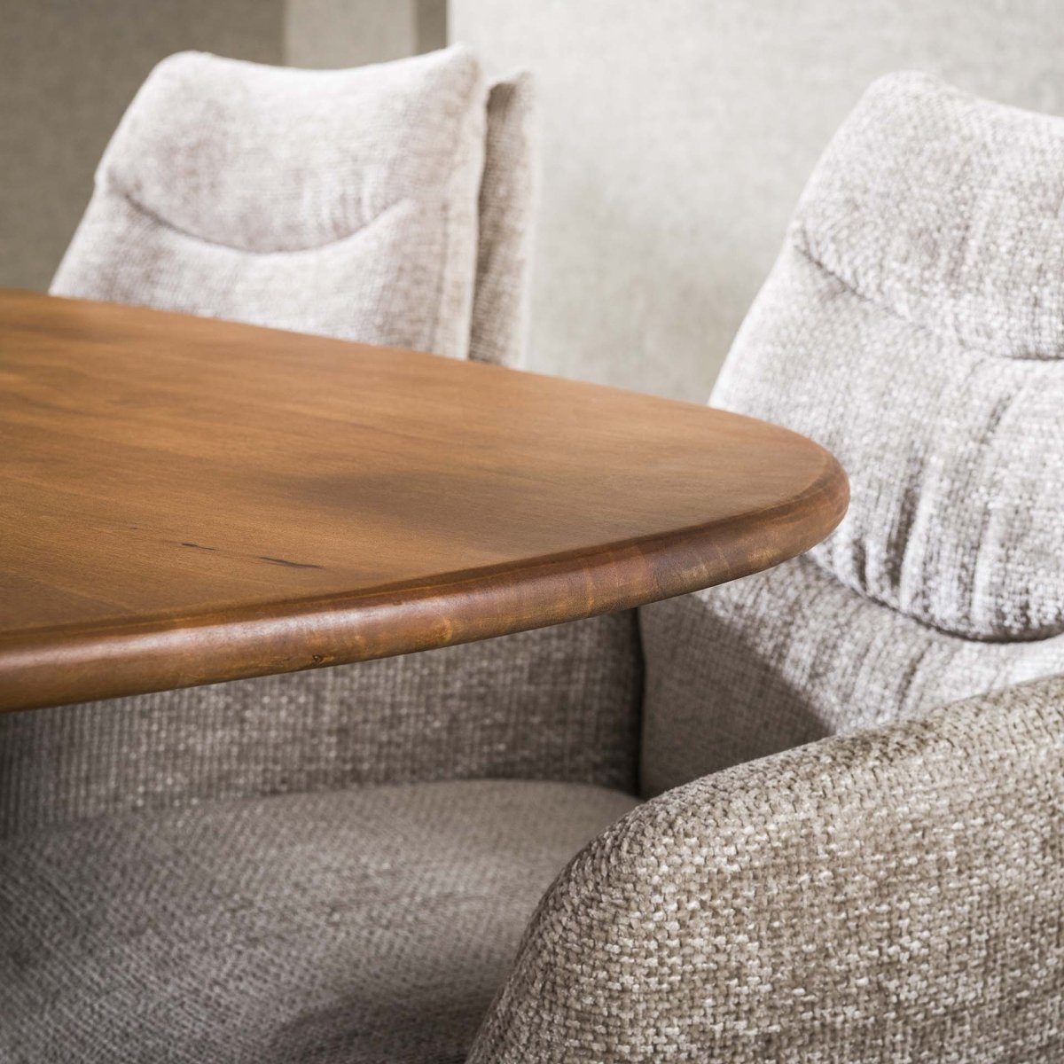 Moderner Ovaler Esstisch 180/215 cm aus Massivem Mangoholz – Stabil mit Spinnengestell für Esszimmer 4