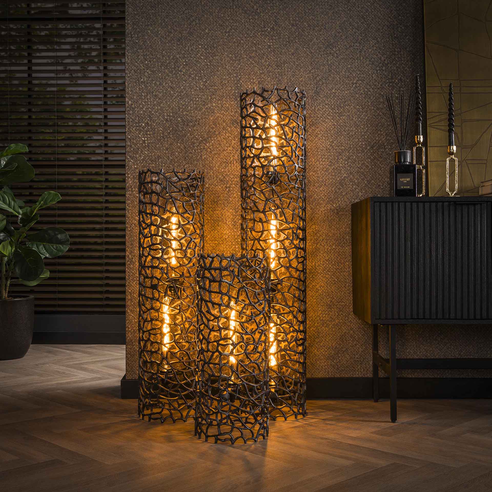 Stehleuchte Schwarz 61 cm mit Metallzylinder Ø25 cm – Modernes Design für stimmungsvolles Licht 3