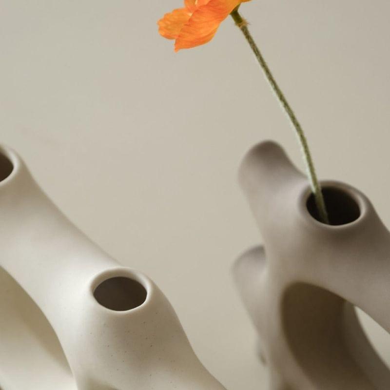 Solis – Skulpturale Keramikvase