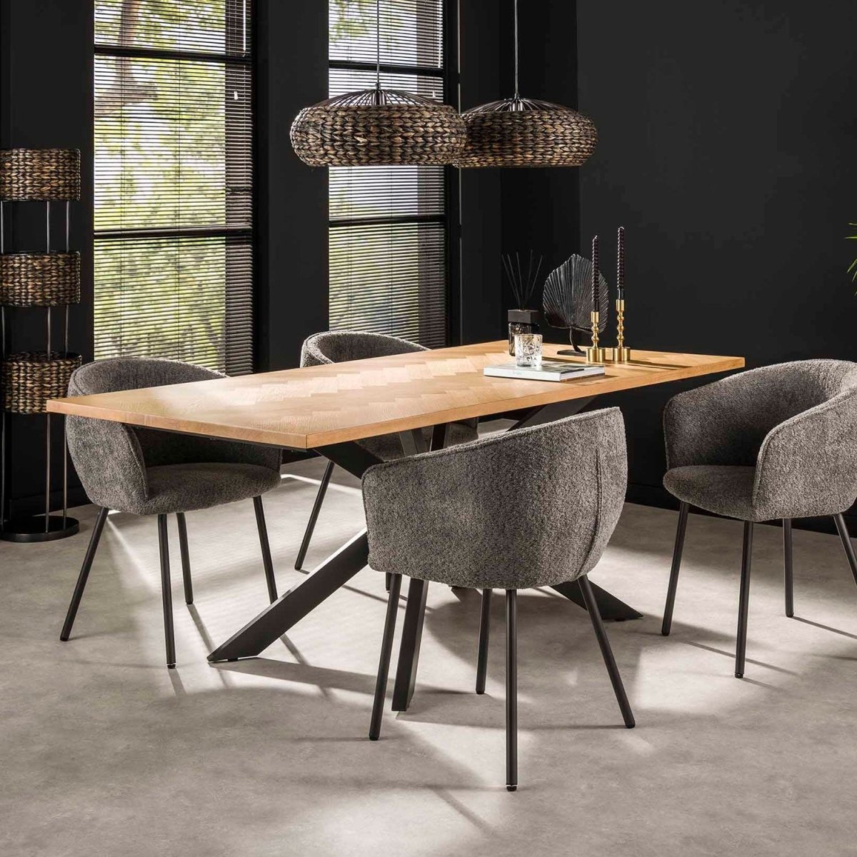 Ausziehbarer Esstisch 200 cm mit Fischgrätenfurnier – Metallgestell für 4-6 Personen, Modernes Design, 200 x 100 x 77 cm 0