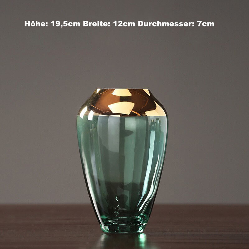 Glasvase mit Goldrand