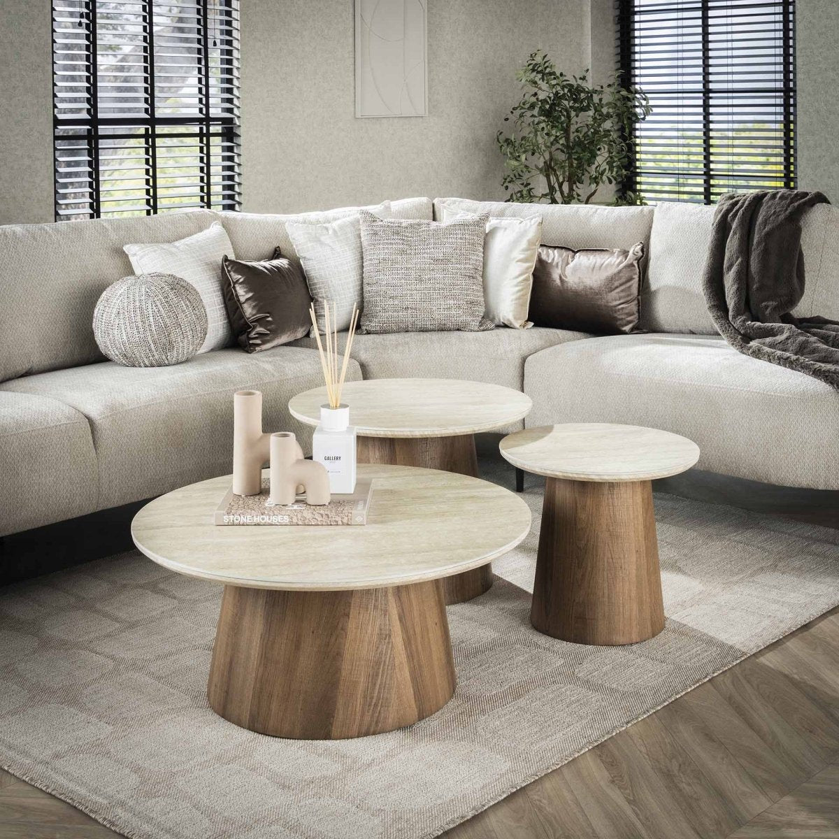 Runder Couchtisch-Set 3-teilig 80 x 80 cm aus Holz mit Keramikplatte in Travertin-Optik – Stabiler Wohnzimmertisch 0