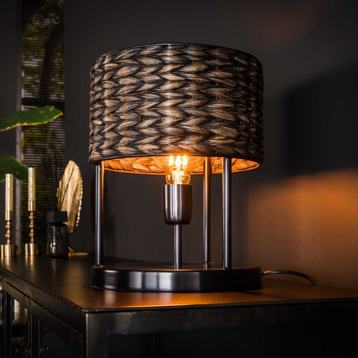 Tischlampe Demi 30 cm aus Wasserhyazinthe mit Metallgestell – Moderne Tischleuchte für Wohnzimmer und Schlafzimmer 0